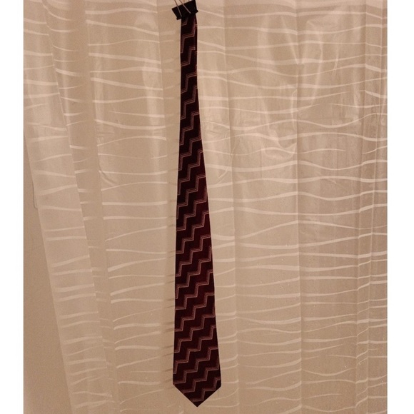 Burberry of London tie - Picture 3 of 3